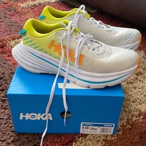 Women’s Hoka one one bondi x